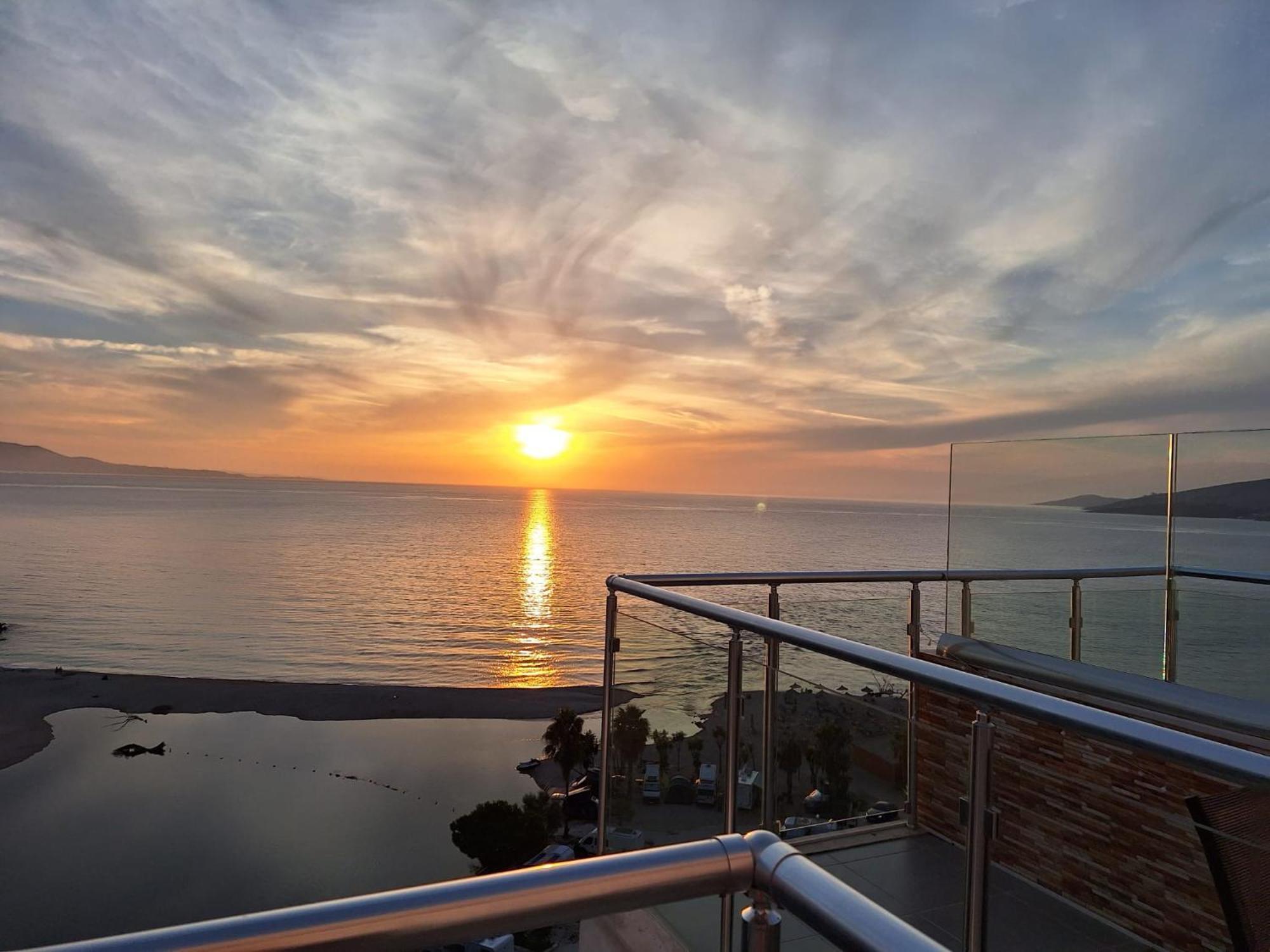 Ferienwohnung Sadet'S Penthouse Saranda Exterior foto