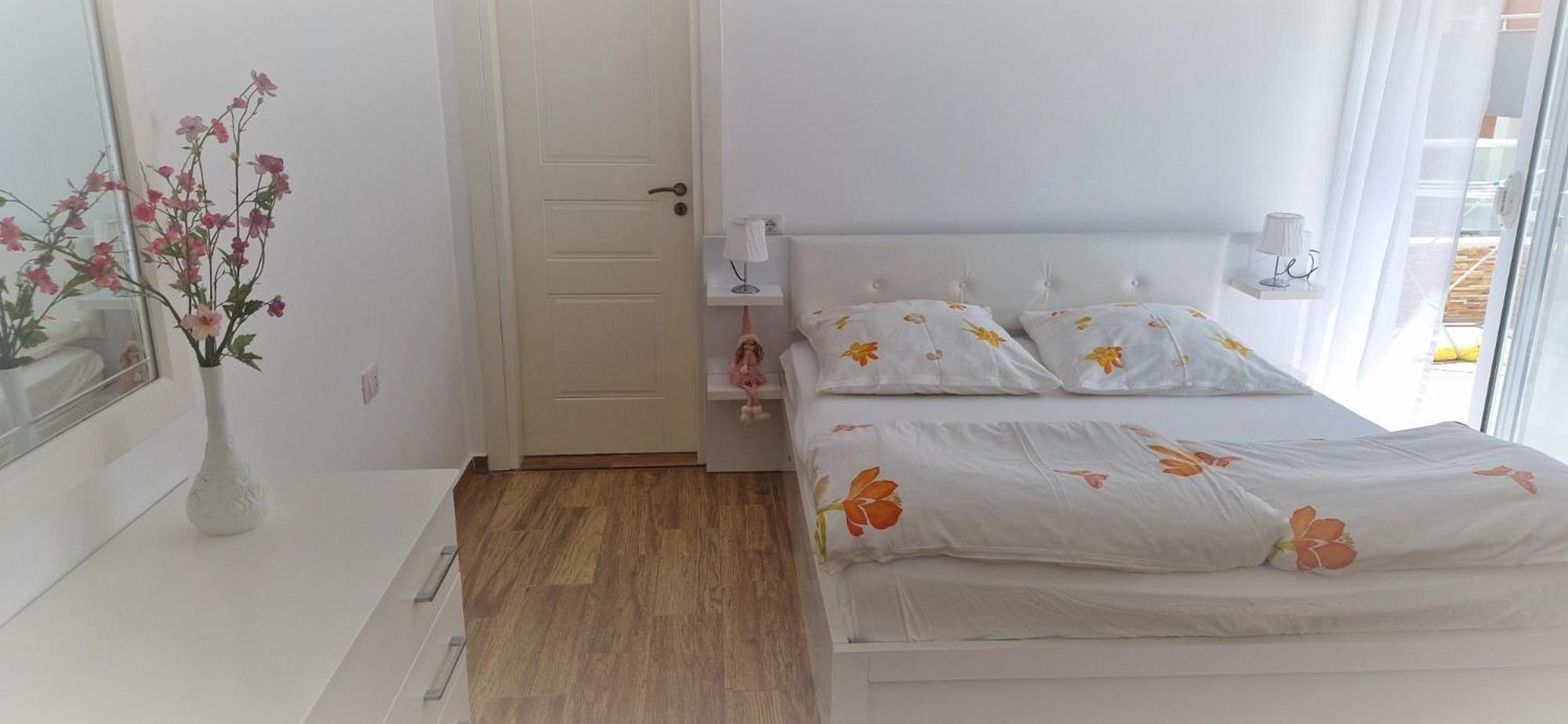 Ferienwohnung Sadet'S Penthouse Saranda Exterior foto