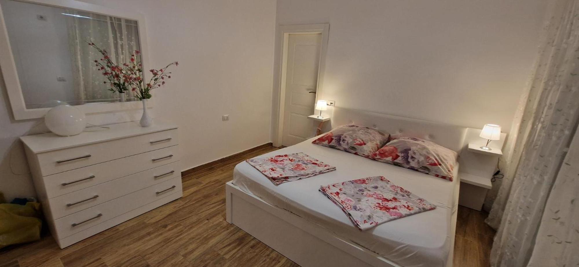 Ferienwohnung Sadet'S Penthouse Saranda Exterior foto