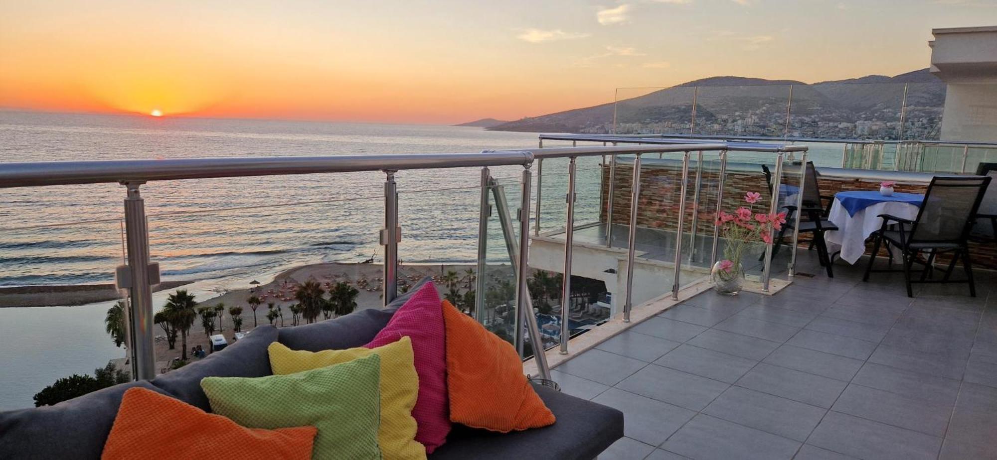 Ferienwohnung Sadet'S Penthouse Saranda Exterior foto
