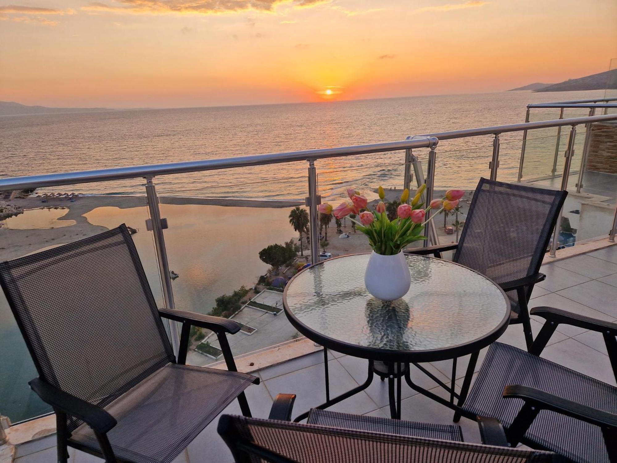 Ferienwohnung Sadet'S Penthouse Saranda Exterior foto