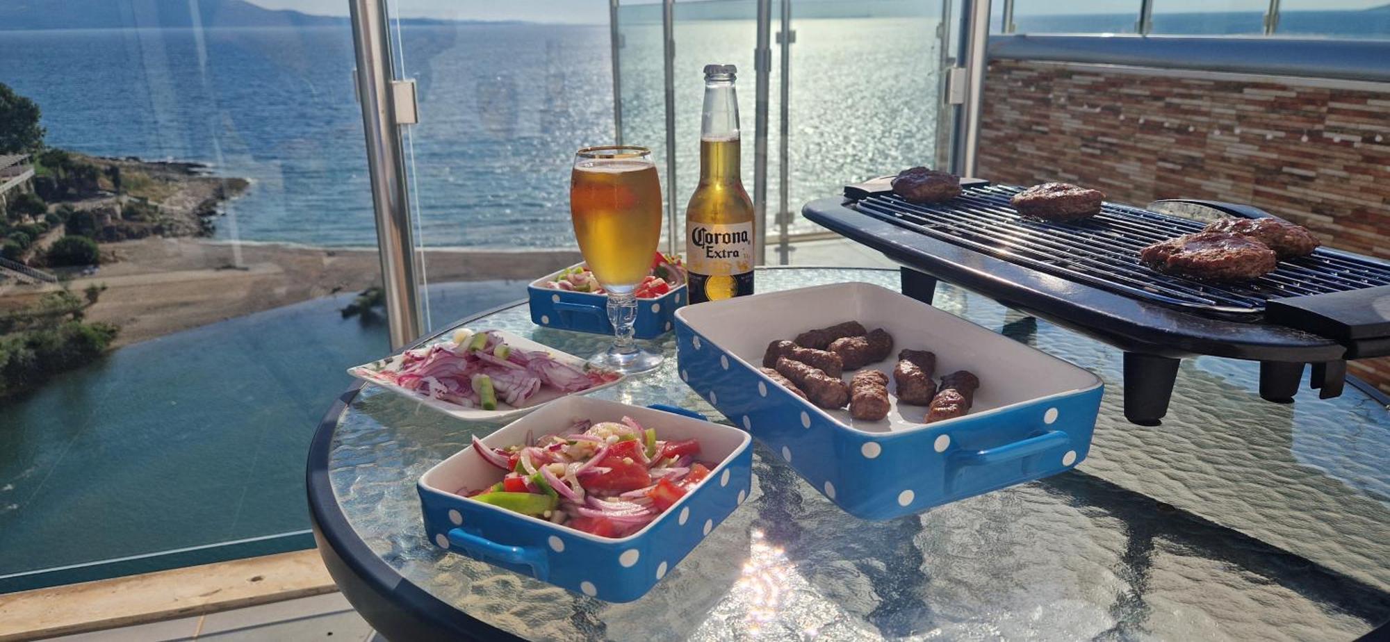 Ferienwohnung Sadet'S Penthouse Saranda Exterior foto